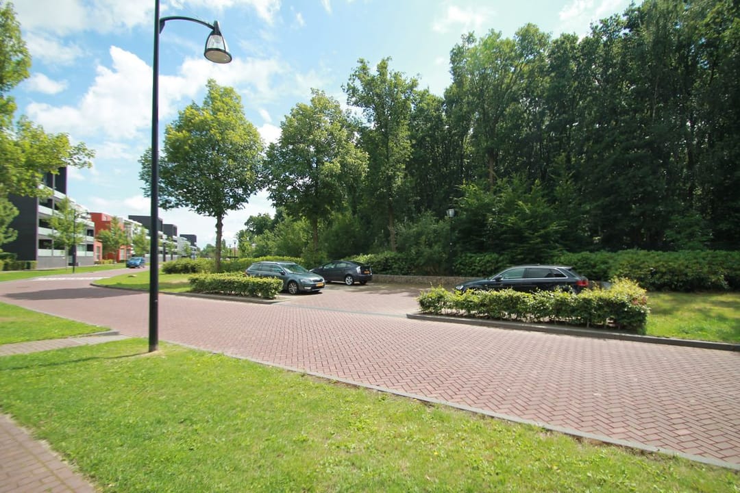 Foto 11 van Sporenring 268