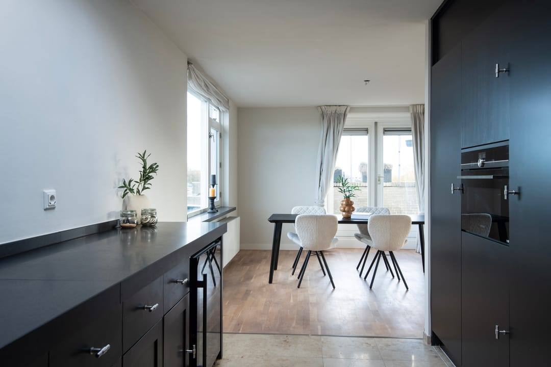 Photo 11 of Hoofdstraat 210-N