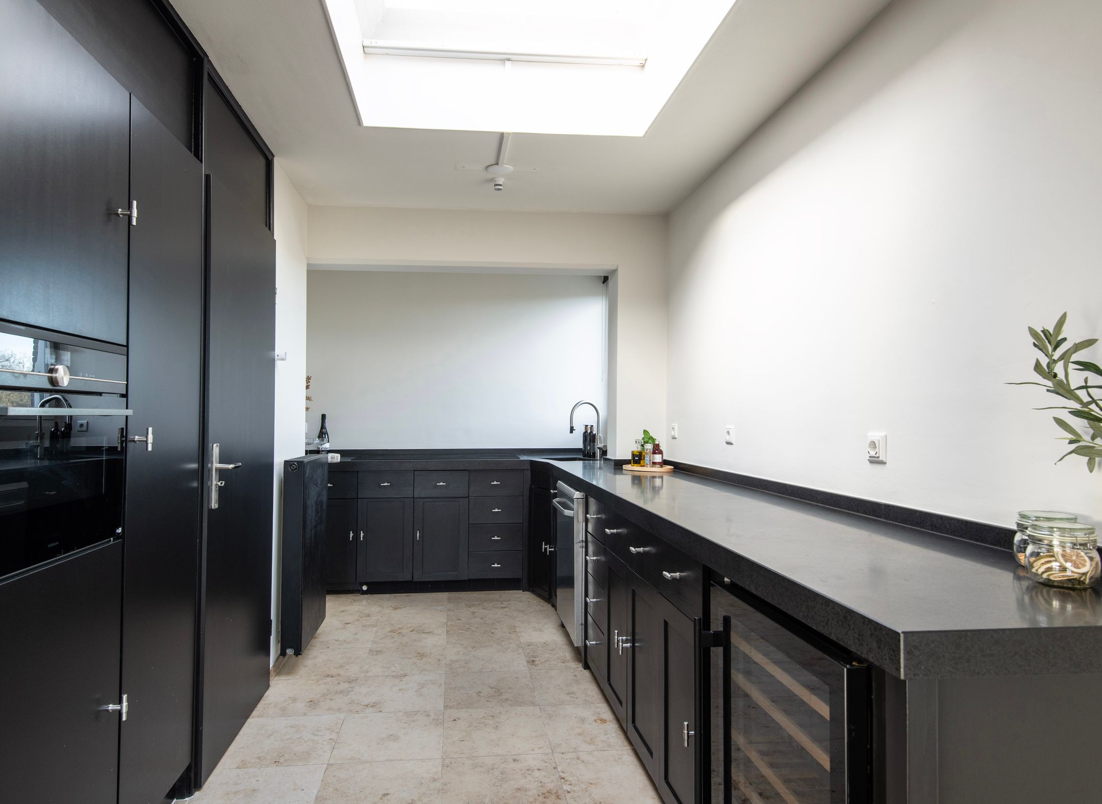 Photo 12 of Hoofdstraat 210-N