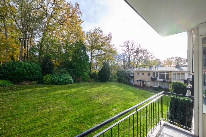 Photo 13 of Vaartweg 128