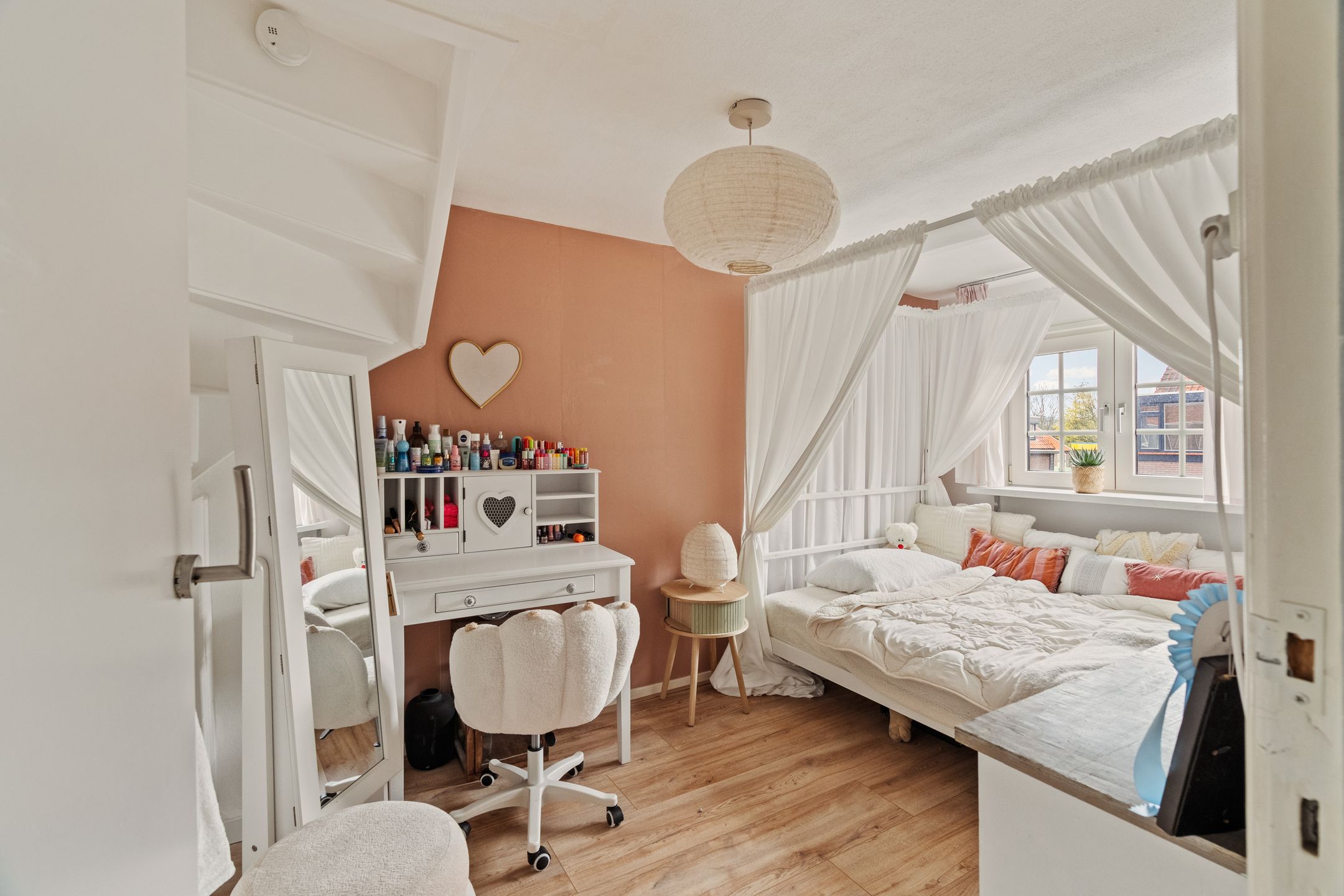 Photo 18 of Wilhelminastraat 26