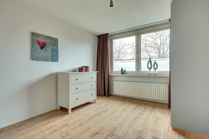 Foto 14 van Vuchtelanden 27