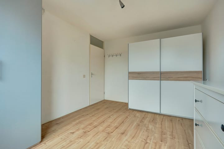 Foto 15 van Vuchtelanden 27