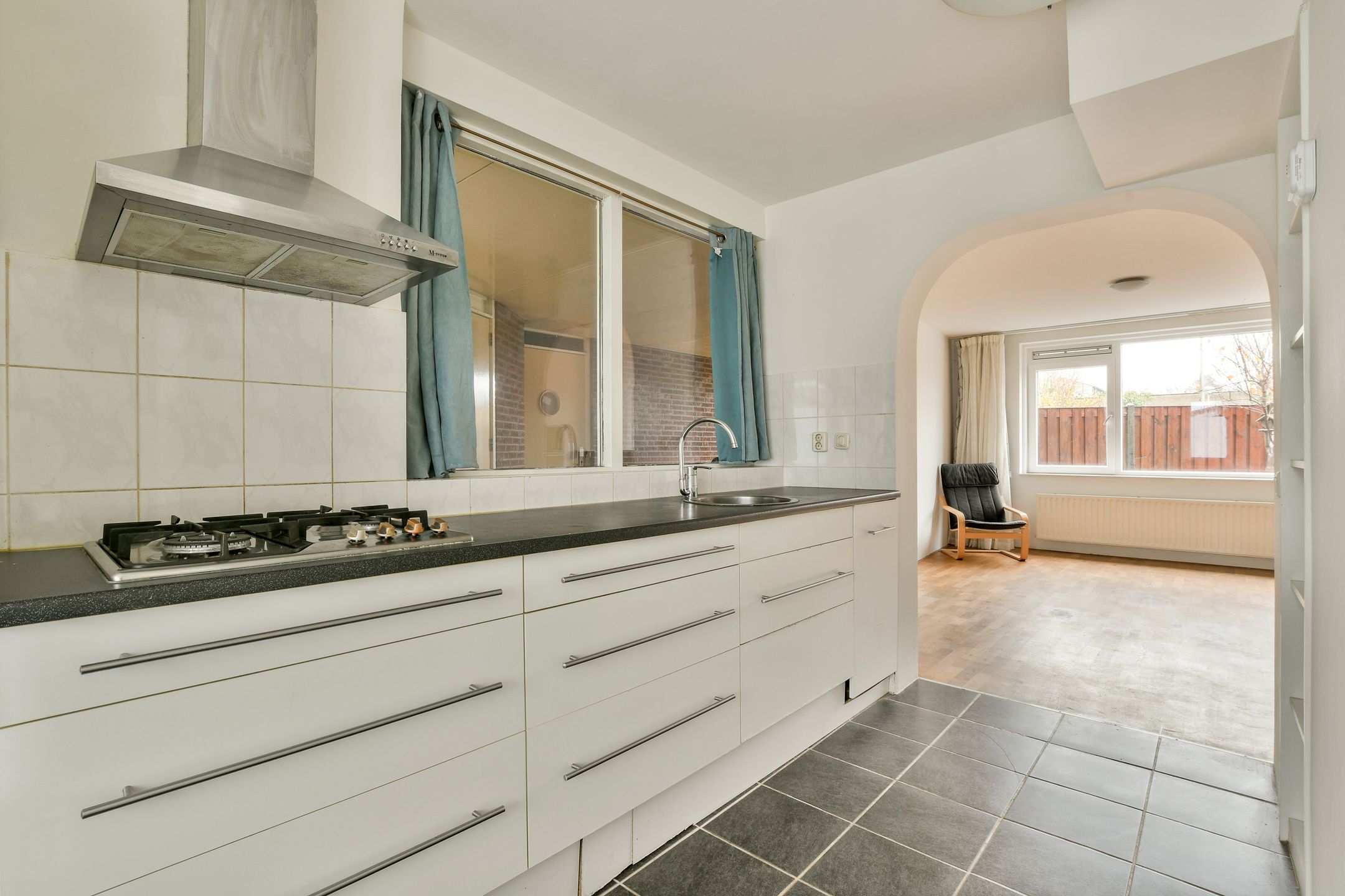 Foto 12 van Ibrahim Moustafapad 6