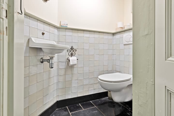 Foto 12 van Rozenhoflaan 7