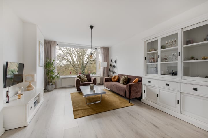 Mr. Jan Gerritszlaan 73-II