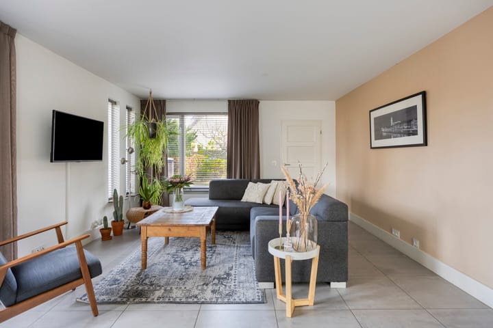 Photo 2 of Costerlaan 36