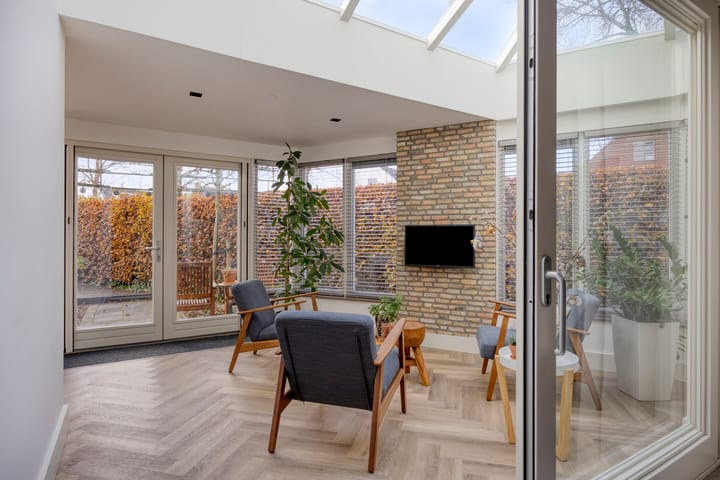 Photo 4 of Costerlaan 36