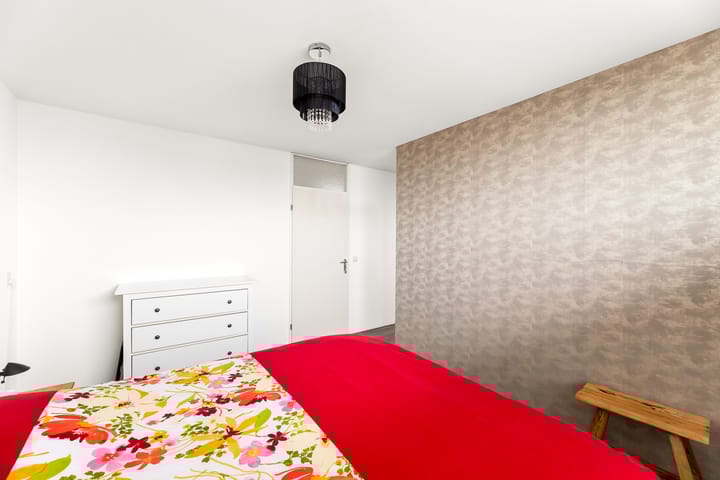 Photo 26 of Suze Groeneweglaan 100