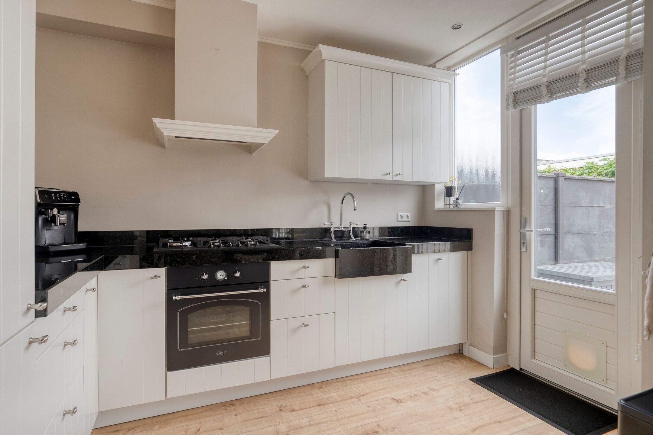 Foto 18 van Oranje Nassaustraat 32