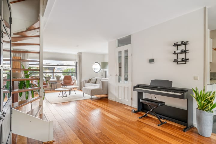 Photo 19 of Stekelvaren 14