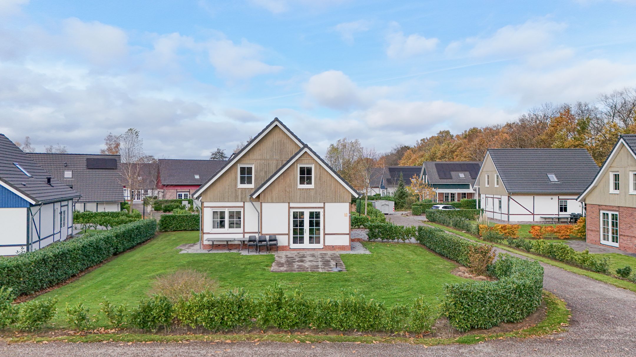 6-bedroom freehold villa in Susteren — photo 4 of 5