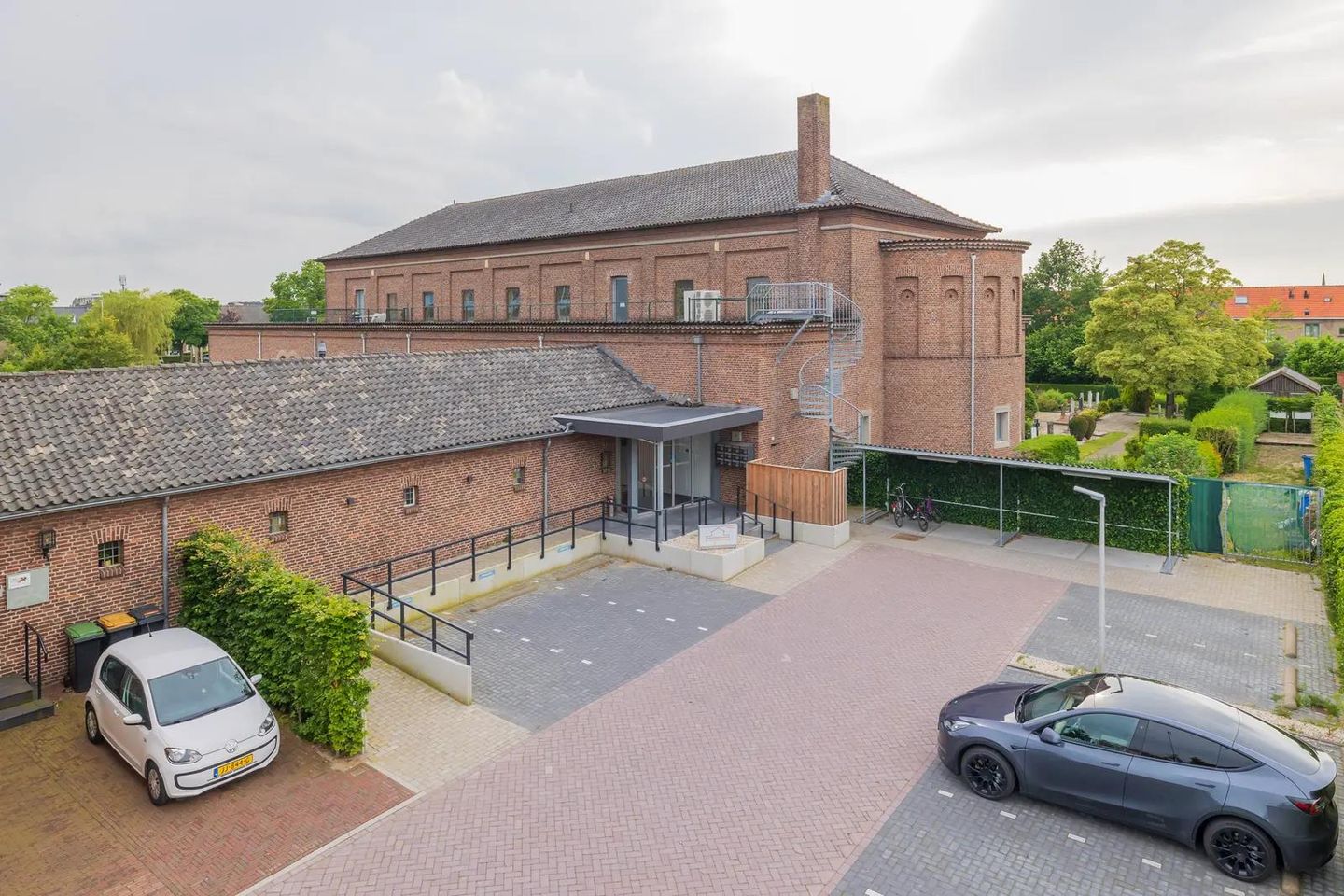 View photo 3 of Oranjelaan 96-B