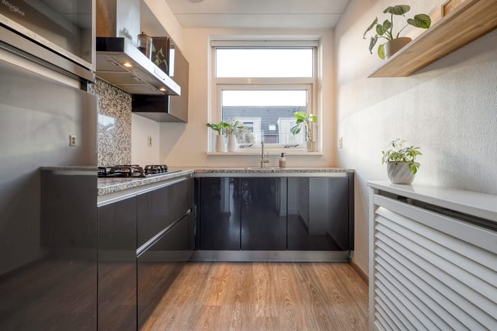 Foto 13 van Van Sandickstraat 35