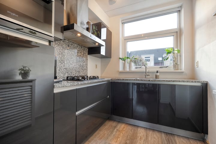 Foto 14 van Van Sandickstraat 35