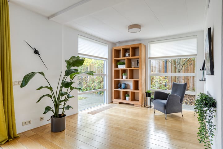 Foto 4 van Valeriaanstraat 10