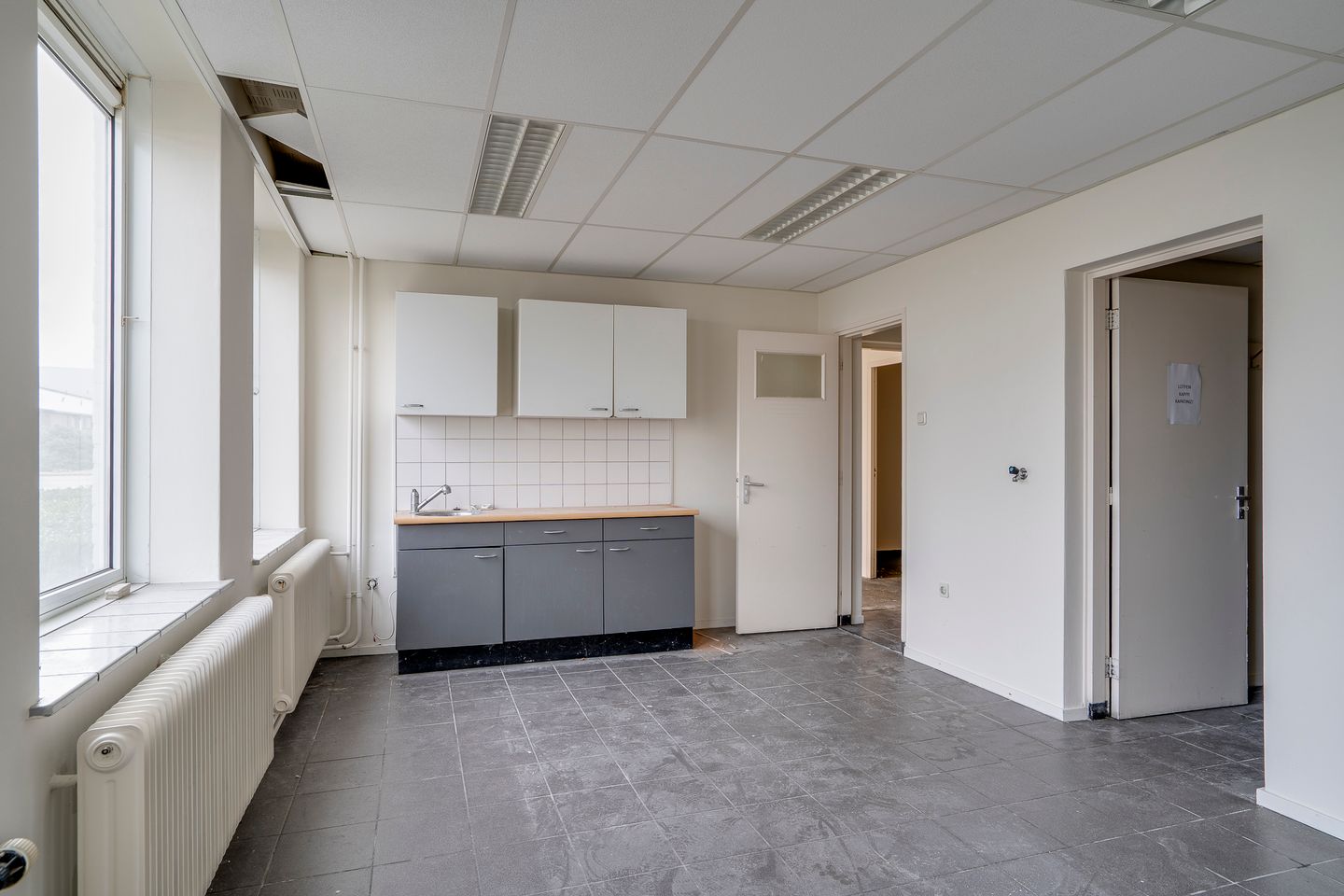 View photo 5 of Venrayseweg 112-B