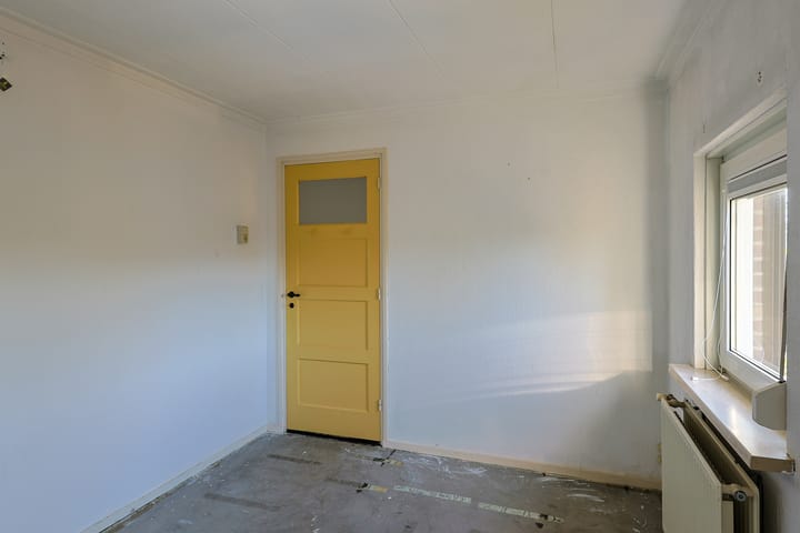 Photo 21 of Charles Vosstraat 5