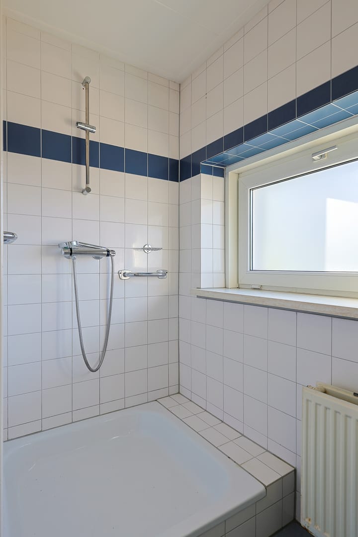 Photo 23 of Charles Vosstraat 5