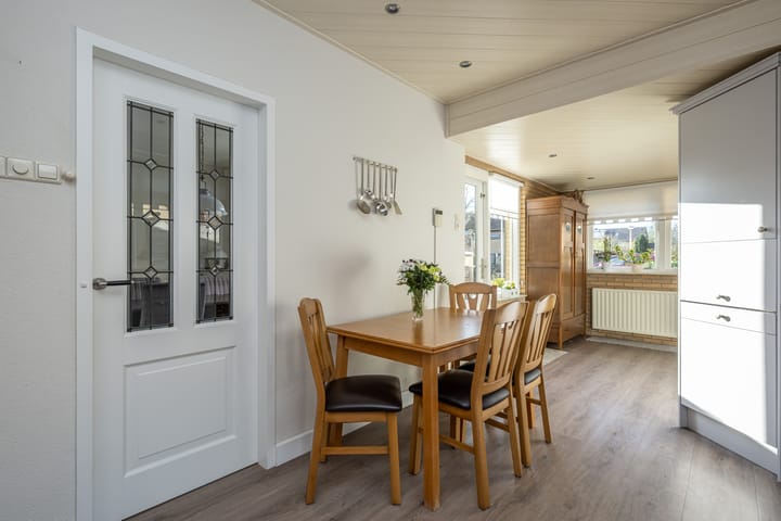 Photo 7 of Schoolstraat 57