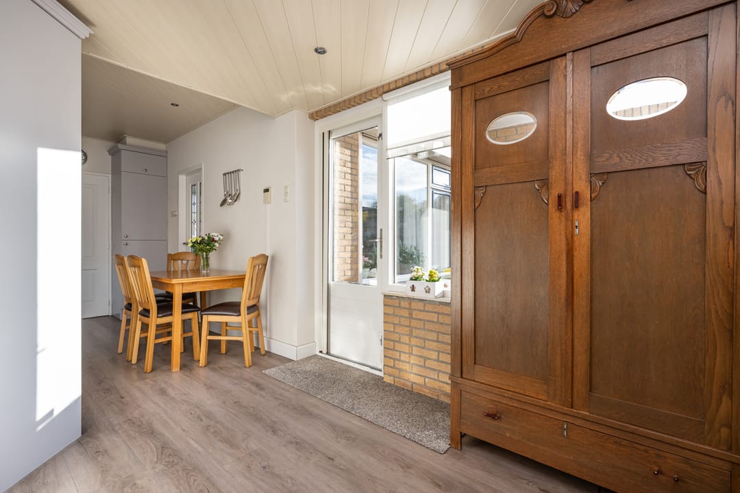 Photo 11 of Schoolstraat 57