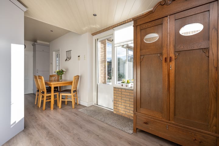 Photo 11 of Schoolstraat 57