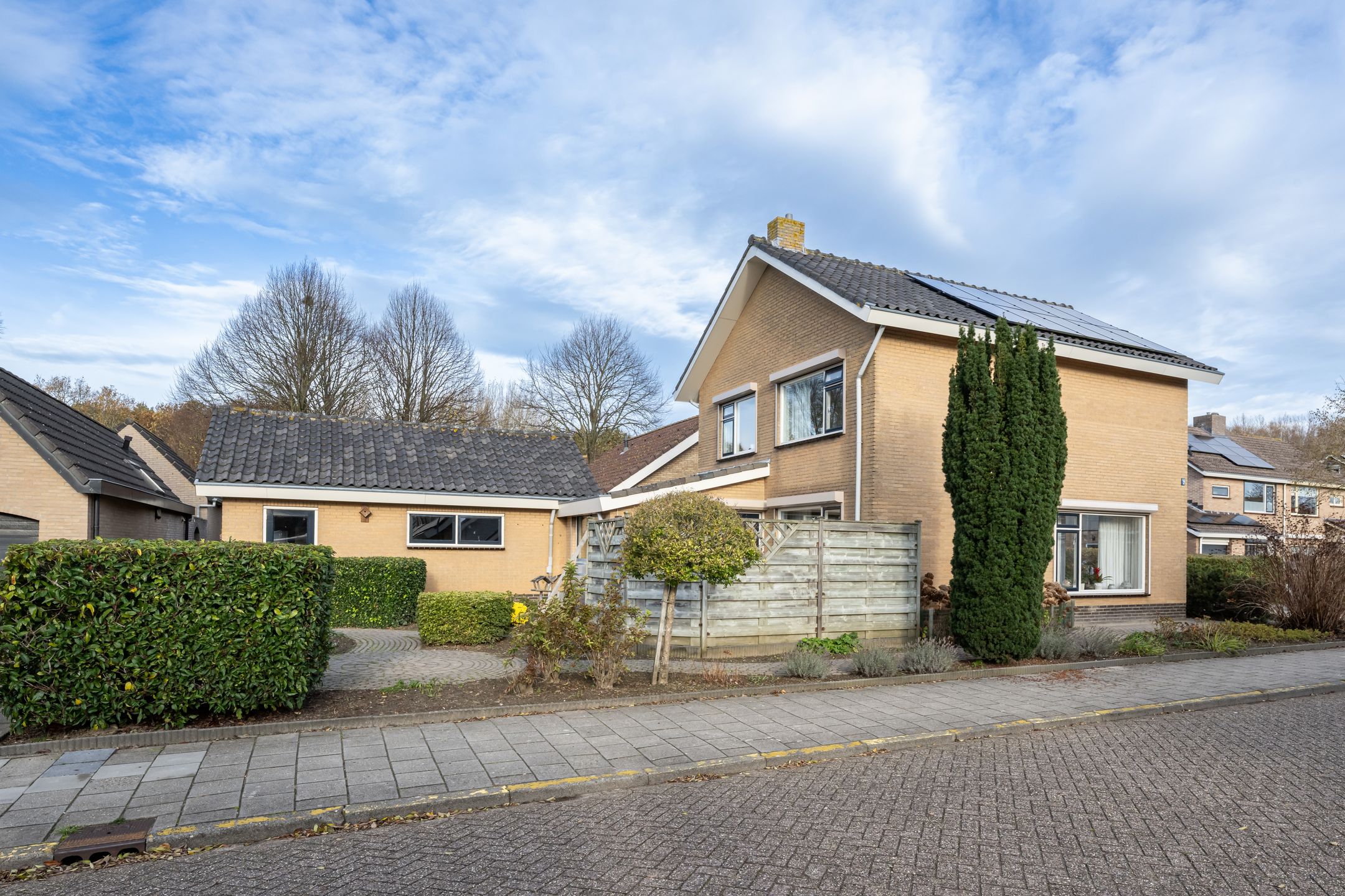 Photo 24 of Schoolstraat 57