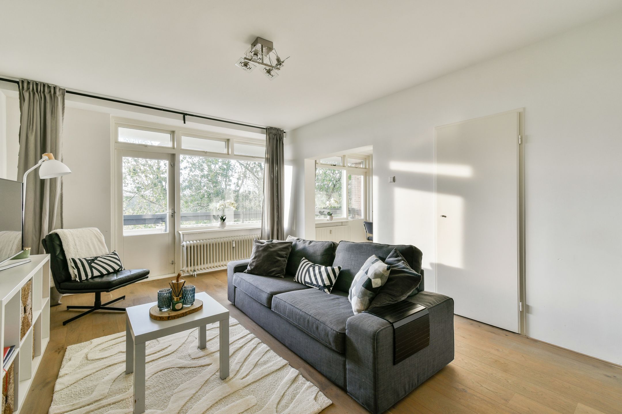 Foto 9 van Bolestein 280