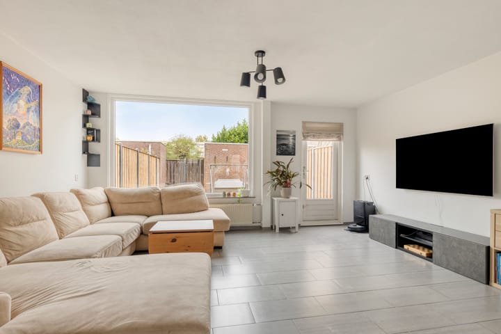 Foto 13 van Glenn Millerweg 82