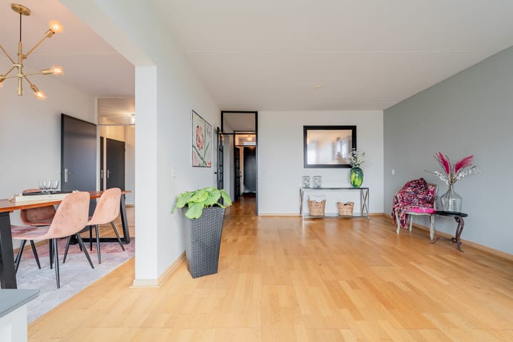 Foto 10 van Martin Luther Kinglaan 254