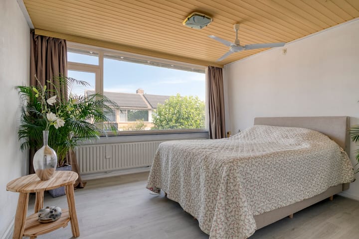 Photo 11 of De Roverestraat 7