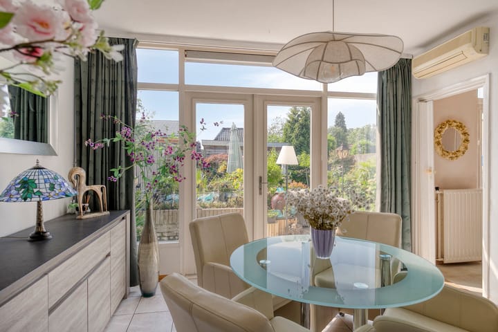 Photo 8 of De Roverestraat 7