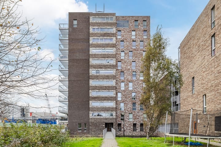 Foto 6 van Bermuda 110