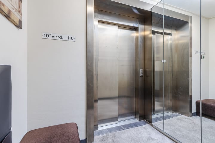 Foto 9 van Bermuda 110