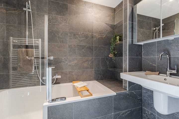 Foto 49 van Bermuda 110