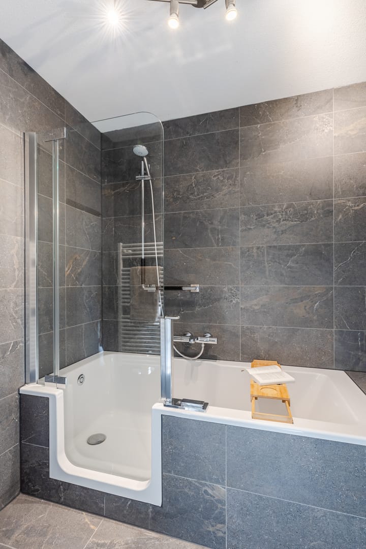 Foto 50 van Bermuda 110