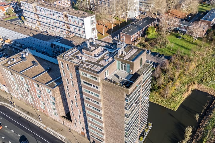 Foto 56 van Bermuda 110