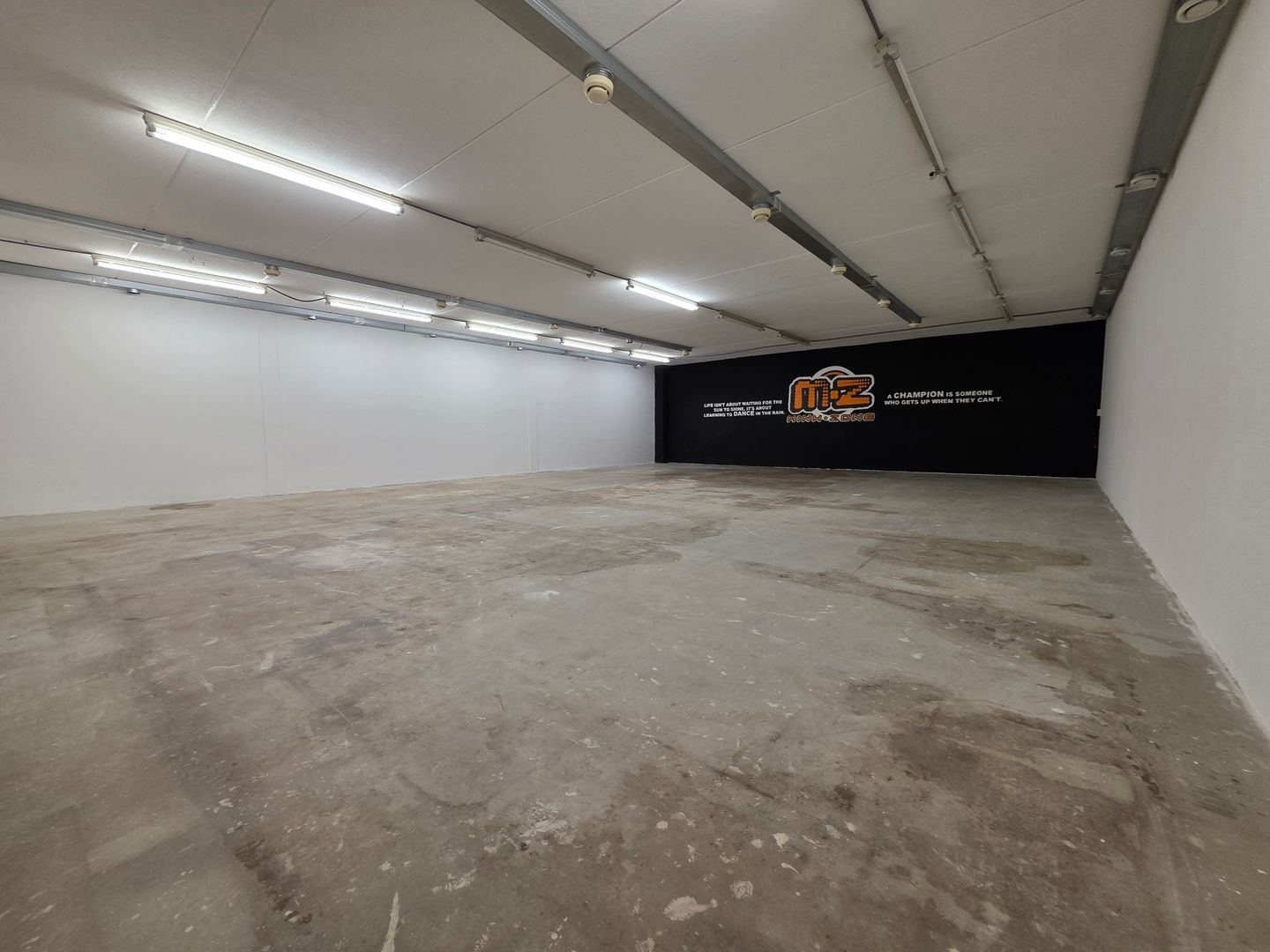 Bekijk foto 2 van De Corantijn 28-H