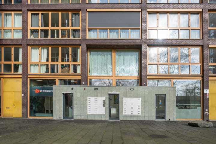 Foto 19 van Veembroederhof 83