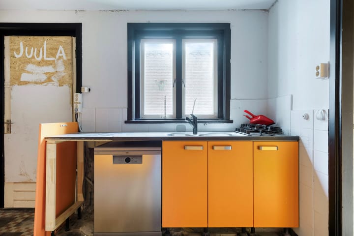 Photo 12 of Julianastraat 35