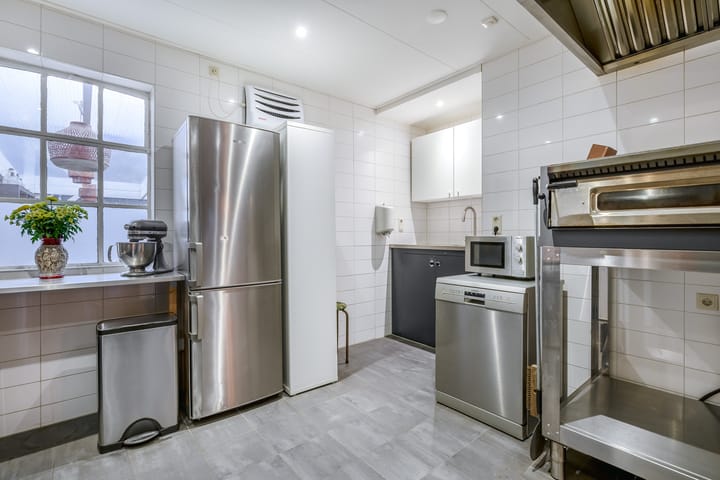 Photo 17 of Voorstraat 13