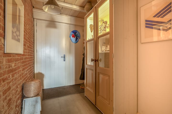 Photo 30 of Voorstraat 13