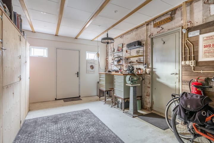 Photo 56 of Voorstraat 13