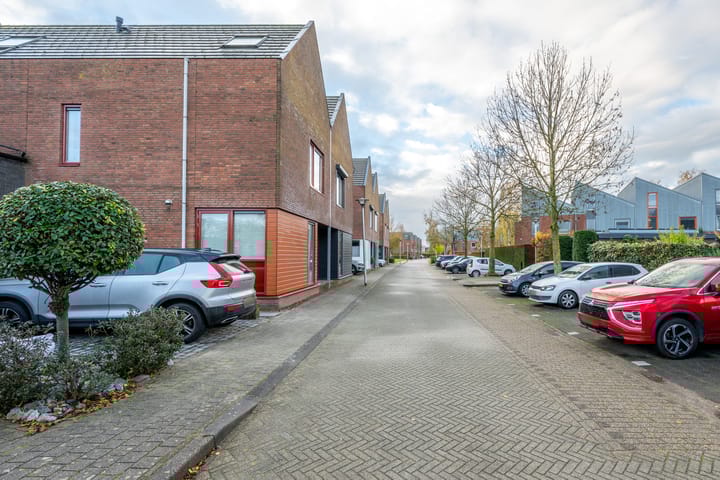 Photo 84 of Giessenborch 13