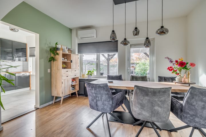 Foto 10 van P C Hooftstraat 2