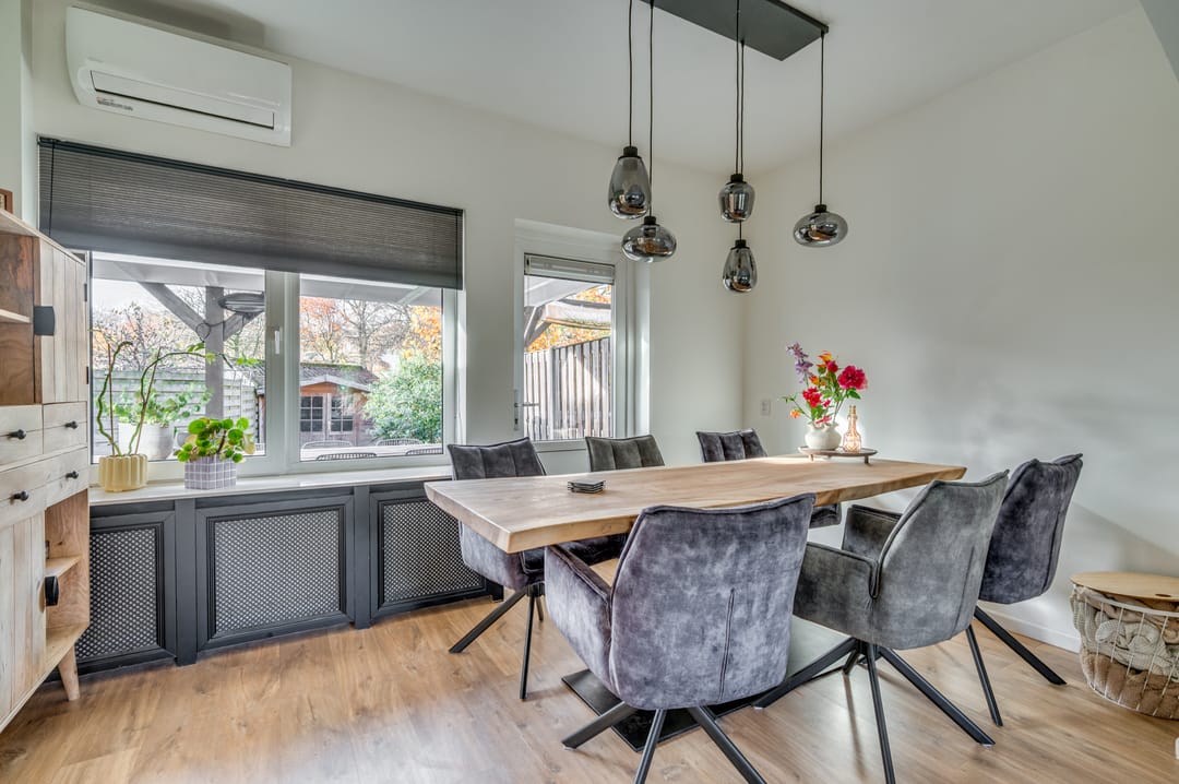 Foto 11 van P C Hooftstraat 2