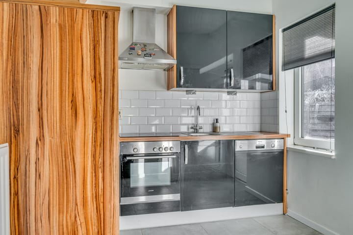 Foto 13 van P C Hooftstraat 2