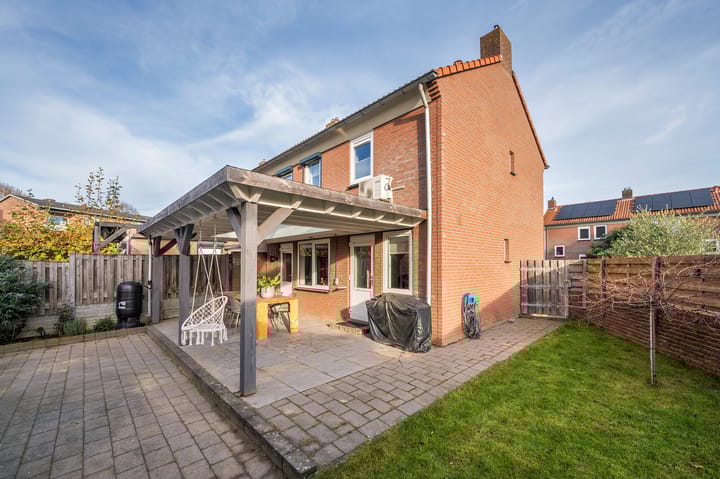 Foto 31 van P C Hooftstraat 2