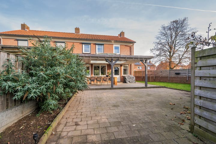 Foto 29 van P C Hooftstraat 2