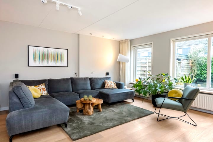 Photo 3 of Calsstraat 38